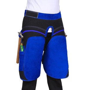 Chaps de fermeur en cuir robustes et réglables, protections de jambes pour le fermeur professionnel, tablier de protection pour le soin des sabots - Product Image 1
