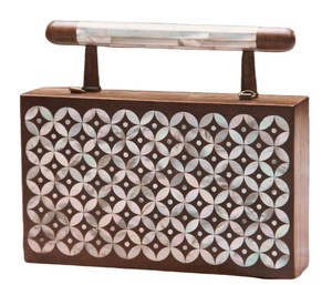 Plus grand sac à main en bois incrusté de nacre Buraq Ladies Handdicrfts Handmade Handbag Clutch From India - Product Image 1