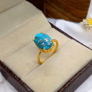 Anillo de Plata de Ley 925 Chapado en Oro de 14k con Turquesa y Cobre, Anillo Boho Hecho a Mano, Joyería con Piedras Preciosas Naturales - Product Image 6