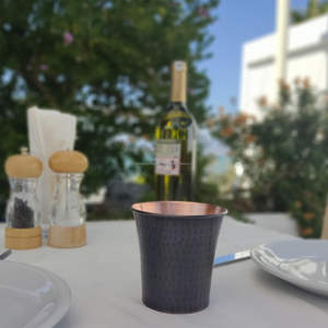 Verres en cuivre massif sans doublure faits à la main martelés tasses en métal pur de style antique pour servir des boissons froides ou une tasse à cocktails - Product Image 2