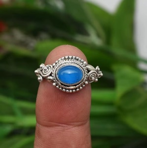 Anillo de Apatita Azul y Cuarzo para Mujer, Joyería Hecha a Mano, Plata de Ley 925, Anillo Elegante de Plata Maciza - Product Image 1