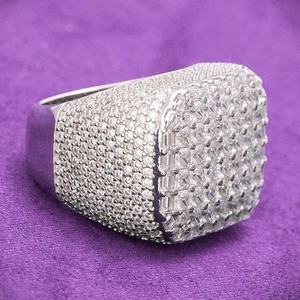 แหวนฮิปฮอปดีไซน์หรู ปี 2026 ผ่านการทดสอบเพชร  ทำจากเงินแท้ 925 ประดับเพชรโมอิสซาไนต์ VVS ทรงปรินเซสคัท สำหรับผู้ชาย - Product Image 5