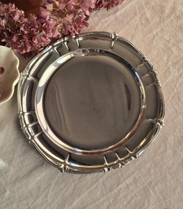 Classic Design Stainless Steel Designer Round Shaped Dish Border Design Silver Color Finishing Platter and <b>Tray</b> Home Decor - Product Image 3