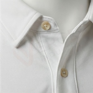 Polo Oxford blanc à manches courtes pour homme avec poche, décontracté, respirant, coupe classique, design tissé uni - Product Image 4