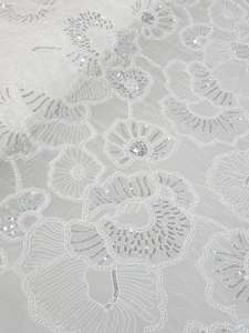 Tissu en dentelle brodée perlée avec sequins et perles pour la mode africaine, vêtements, sourcing, export, commerce, acheteur - Product Image 2