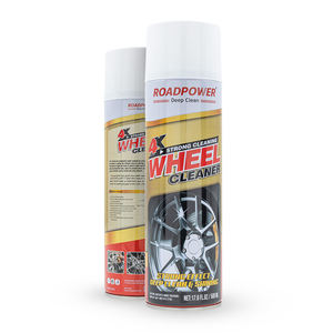 Nettoyant pour jantes Roadpower 4X Strong, spray aérosol pour un nettoyage en profondeur, laisse une surface brillante et propre pour une utilisation professionnelle en matière d'entretien automobile. - Product Image 1