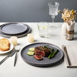 Assiette à dîner en céramique moderne gris anthracite, finition mate lisse, bord large, résistante à la chaleur, durable pour une restauration contemporaine - Product Image 1