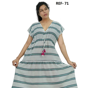 Robe midi kaftan en coton teint en fil, col en V, fabriquée par le fabricant - Product Image 1