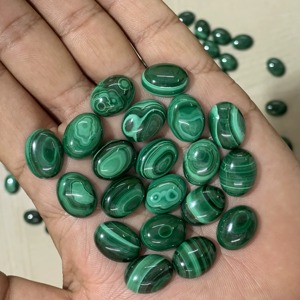Pierre précieuse naturelle de qualité supérieure, malachite verte ovale, certifiée IGI, Rida Creations Rajasthan, 12x16, 12 carats, couleur mélangée - Product Image 4