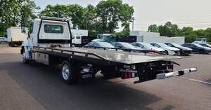 Camión Tractor Diésel 6x4 de Alto Torque, Cabeza Tractora de Servicio Pesado para Transporte de Carga en Carreteras con Pendientes Pronunciadas - Product Image 3