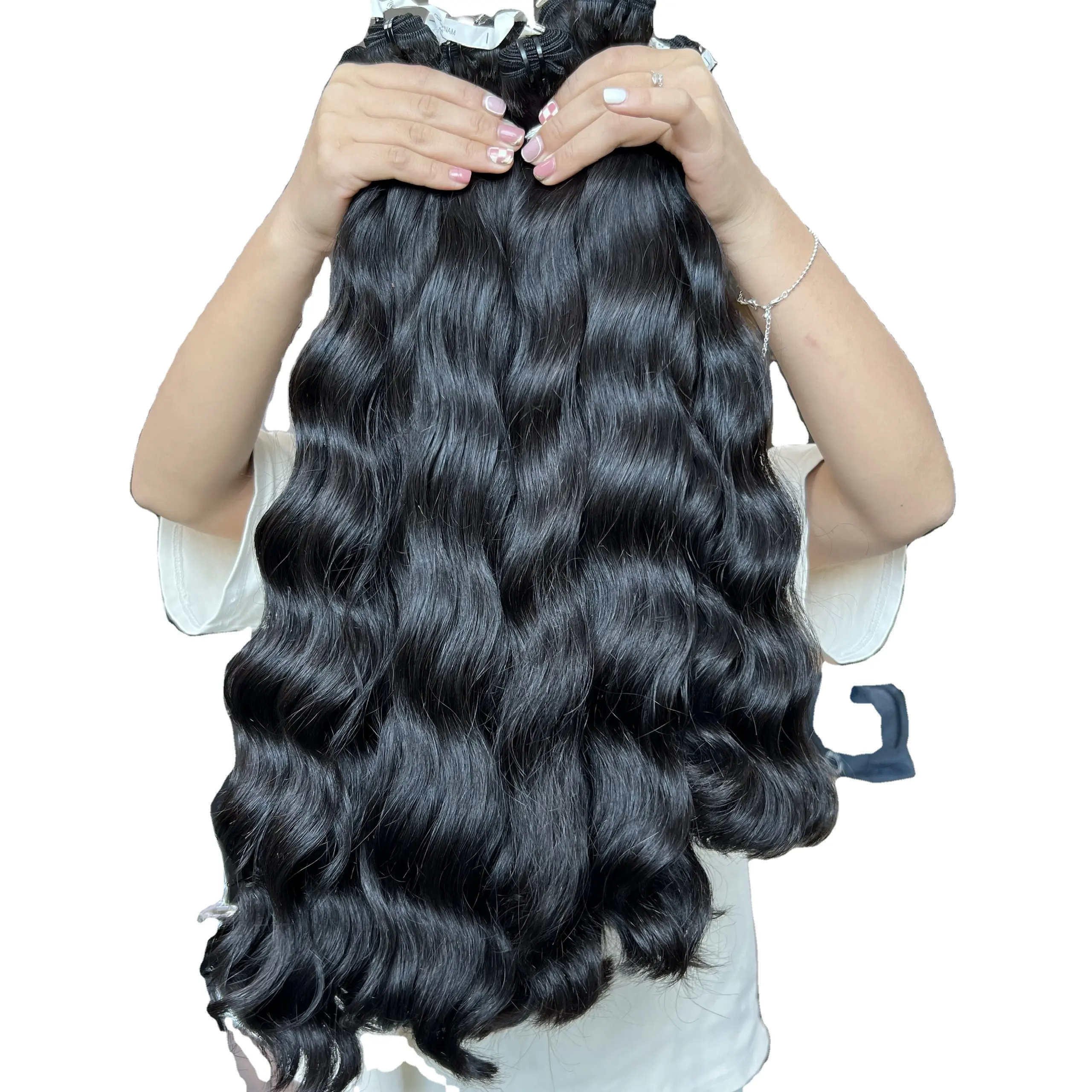 Beladyhair Company Extension de cheveux vierges vietnamiens crus de haute qualité Remy Grade Cheveux raides de couleur naturelle Type tissé