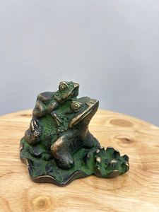 Figurine de grenouille en laiton, sculpture animale faite à la main, décoration Feng Shui, ornement de table pour salon - Product Image 4