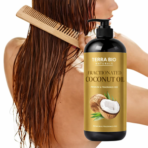 Aceite de Coco Fraccionado Orgánico 100% Puro y Natural, 16 oz, Prensado en Frío, Suero Capilar Anti-Frizz, Aceite Nutritivo a Base de Hierbas - Product Image 1