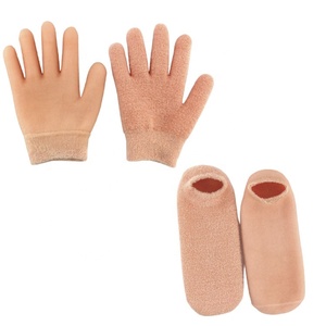 Men's Spa <b>Moisturizing</b> Gel Nylon <b>Gloves</b> and Socks for Dry Skin - Product Image 5