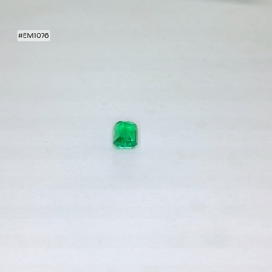 Piedra suelta de esmeralda zambiana con corte octogonal, 0.79 ct, verde natural, 6.00x4.70x3.40 mm, precio de fábrica, para anillos, colgantes y pendientes - Product Image 4