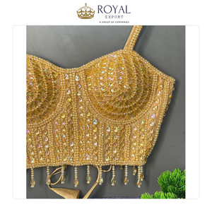 La Mejor Colección de Ropa India: Blusa de Fiesta con Perlas y Apliques, Estilo Espalda Descubierta, en Venta - Product Image 2