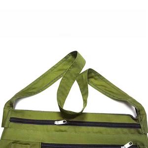 Découvrez le sac utilitaire multi-poches vert uni IMPEX, léger, pour la chasse, sac à bandoulière, organisateur, 100% acrylique respirant - Product Image 1