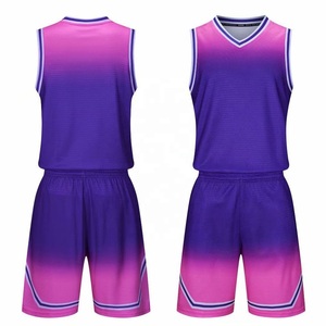 Ensemble de maillot et short de basket-ball personnalisé, léger et à séchage rapide, pour une performance athlétique professionnelle - Product Image 4