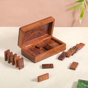 Jeu de dominos en bois avec boîte de rangement, design rustique, durable, jeu d'intérieur pour salon, forme rectangulaire - Product Image 5