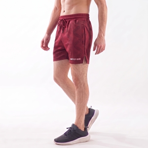 Pantalones cortos deportivos para hombre, color gris oscuro, con diseño geométrico de laberinto, para correr, entrenar, con aberturas laterales y bolsillos. - Product Image 2