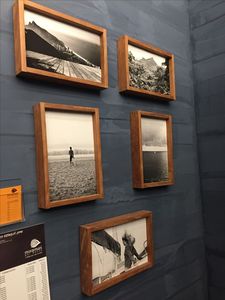 Qianmu A08 Modern Customized Shape Wood Foldable Vertical Wall <b>Mount</b> Photo <b>Frame</b> <b>with</b> 2-color Silk Screen Printing - Product Image 3