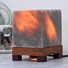 Lampes en sel de l'Himalaya gris de marque privée, collection d'éclairage en cristal sélectionné à la main de qualité supérieure avec service OEM, taille OEM, vente en gros - Product Image 2