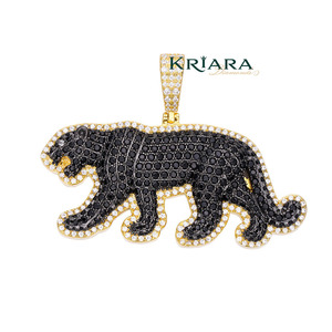 Colgante Pantera Negra de Plata 925 con Diamante Redondo Cultivado en Laboratorio, Amuleto de Lujo Unisex para Fiestas - Product Image 2