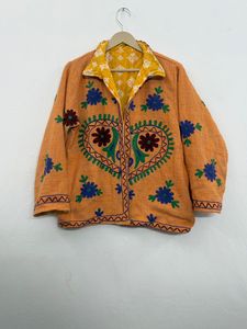 Chaqueta Suzani de Algodón TNT Bordada con Flores Bohemias Naranjas, Cuello Mandarín, Hecha a Mano, Estilo Étnico, para Invierno, Resistente al Viento - Product Image 1