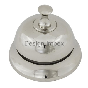 Cloche de table en laiton de style classique, accessoires de bureau scolaire, cloches décoratives avec base en bois, cadeau en métal et artisanat - Product Image 2