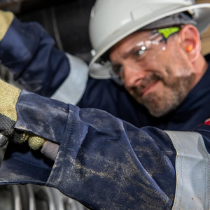 ชุดคลุมป้องกันสารเคมีคุณภาพสูง ทนกรด สำหรับงานเกษตร ผลิตจากผ้าฝ้าย 100% ป้องกันไฟ สำหรับงานอุตสาหกรรม - Product Image 4