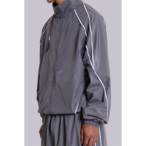 Conjunto Deportivo de Dos Piezas, Chaqueta Cortavientos Holgada de Nailon Unisex, con Ribete Curvo y Cuello Alto, Fabricante OEM - Product Image 3