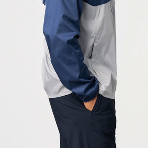 Chaqueta Cortavientos con Capucha para Hombre, Diseño Color Block, Cierre de Cremallera, Informal, para Primavera, Material de Poliéster, Corte Regular, Ligera - Product Image 6