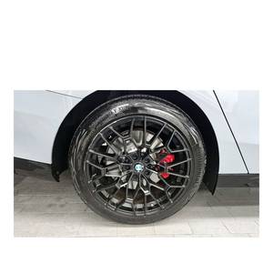 BMW Série 5 520i Édition Spéciale 2024, 15 772 km, Boîte de Vitesses Automatique, Sièges en Cuir, Volant à Gauche, Caméra Arrière - Product Image 5