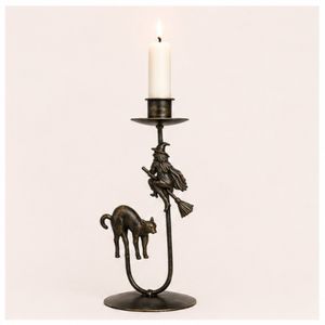 Candelabro Vintage de Hierro con Diseño de Bruja y Gato Negro, Centro de Mesa de Bronce para Velas Cónicas, Decoración Artesanal para el Hogar - Product Image 5