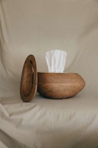 Boîte à mouchoirs en bois artisanal moderne, rectangulaire, en bois d'acacia naturel, décoration de bureau pour hôtel, restaurant - Product Image 1