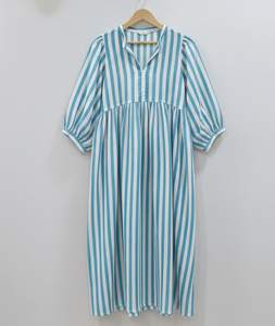 Robe midi pour femme, imprimé floral, 100% coton, formelle, été, faite à la main, tie-dye, coupe trapèze, col en V, taille naturelle, respirante, écologique - Product Image 6