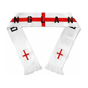 Écharpe de football classique en tissu doux et résistant, idéale pour les supporters, les événements sportifs en stade et les activités de plein air - Product Image 1