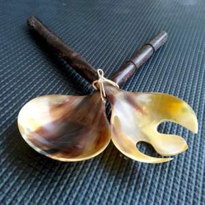 Cubertería de cuerno de búfalo de diseño personalizado, cuchara y tenedor artesanales de cuerno de búfalo para el hogar, calidad superior en India - Product Image 1