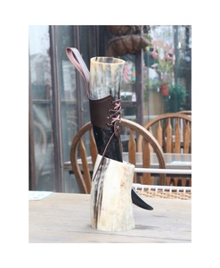 Support de corne à boire God Grace poli de style viking créatif du meilleur fournisseur indien 300ml-350ml outre-mer - Product Image 1