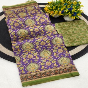 Sari de Seda Zarna Premium VASTRA COTTAGE con Vibrante Estampado Floral Digital, Elegante Borde Zari y Borlas Hechas a Mano - Product Image 3