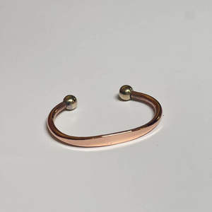 Conectores de Cobre y Latón Hechos a Mano de Calidad Premium, Joyería Elegante, Regalo Artesanal para Hombres y Mujeres, RR ENTERPRISES India - Product Image 1