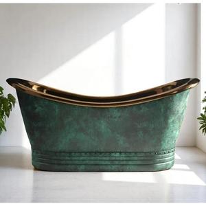 Baignoire de luxe en cuivre robuste avec une construction solide pour des performances durables et une salle de bain élégante et haut de gamme - Product Image 1