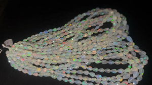 ลูกปัดโอปอลเอธิโอเปีย AAA ทรงหยดน้ำเจียระไน ขนาด 7-9 มม. เจาะตรง ทรงบริโอเล็ต อัญมณีธรรมชาติ ขนาด 17 นิ้ว สำหรับทำเครื่องประดับ - Product Image 4