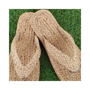 Pantoufles en jacinthe d'eau, commande en gros, chaussures artisanales durables pour les distributeurs importateurs - Product Image 4