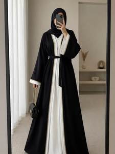 Élégante Abaya AL HIJRAH Noire et Blanche en Satin Infroissable, Col en V, Manches Longues, Longueur Ras du Sol, Robe Modeste pour Femmes Adultes au Quotidien - Product Image 1