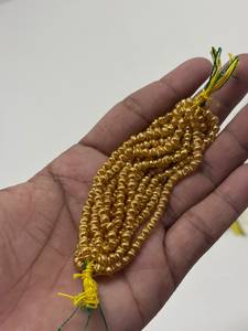 Perles en verre dorées à texture côtelée, finition métallique et design multi-brins pour la fabrication de bijoux, l'artisanat, les vêtements et les accessoires - Product Image 4