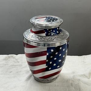 Urna Funeraria de Aluminio Hecha a Mano con la Bandera Americana Tradicional Moderna de Alta Calidad, Duradera, para Cenizas de Adultos, Impresión Personalizada - Product Image 6