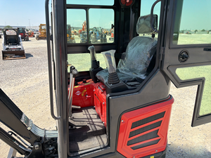 Miniexcavadora Hidráulica Compacta HCB-18S 2023, Sin Usar, de 1000 Toneladas, Texas, para Proyectos de Construcción, Jardinería y Servicios Públicos - Product Image 6