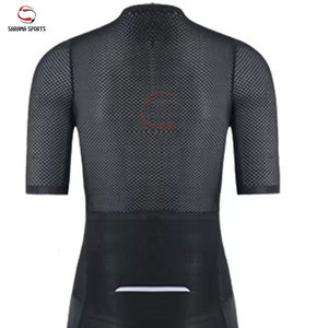 Combinaisons de triathlon respirantes, durables et à séchage rapide pour hommes, fabricants OEM, vêtements de cyclisme personnalisés pour adultes, combinaisons de triathlon pour le corps et le vélo - Product Image 5