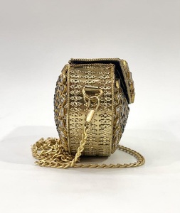 Mini pochette en laiton Kundan plaqué or, faite à la main, forme personnalisée, pour soirée, anniversaire, par F S International - Product Image 2